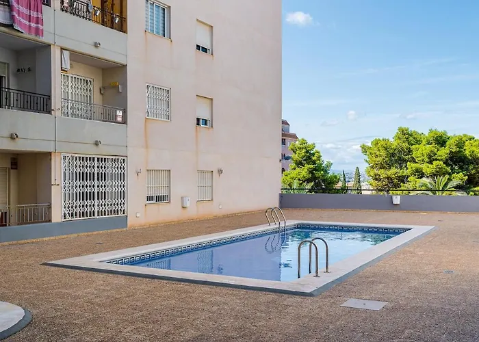 Molino 2br شقة تورّيفيِخا